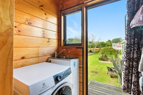Photo of property in 5 Takarangi Street, Putiki, Whanganui, 4500