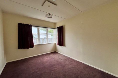 Photo of property in 12 Rumgay Street, Fairfield, Lower Hutt, 5011