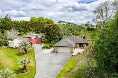 Photo of property in 64 Matakohe Road East, Matakohe, 0593