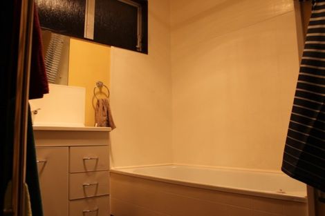 Photo of property in 110 Apollo Parade, Milson, Palmerston North, 4414