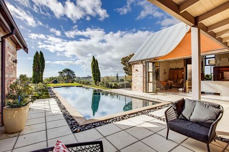 Photo of property in 73a Clark Road, Karaka, Papakura, 2580