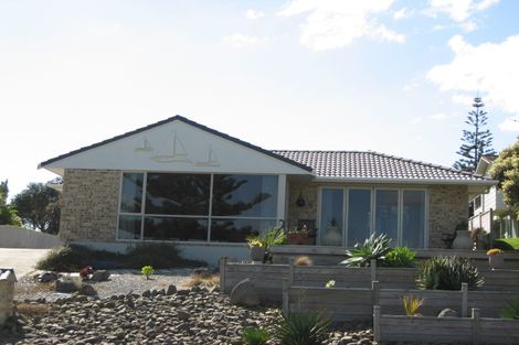 Photo of property in 255 Harbour Road, Ohope, 3121