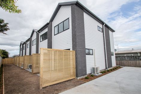 Photo of property in 17u4 Lyon Street, Frankton, Hamilton, 3204