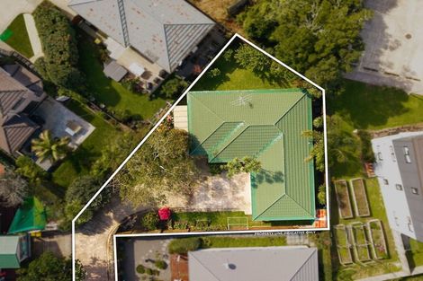 Photo of property in 723b Te Atatu Road, Te Atatu Peninsula, Auckland, 0610