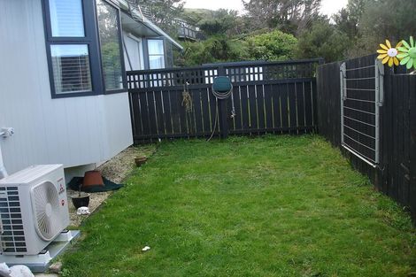 Photo of property in 6a Woodridge Drive, Woodridge, Wellington, 6037