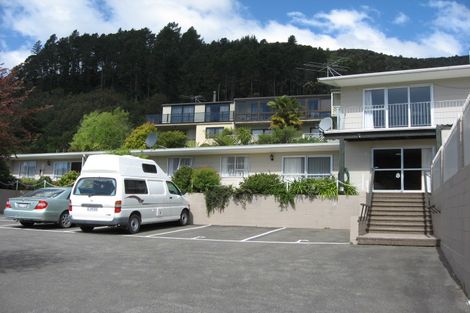 Photo of property in 4w Rutland Street, Picton, 7220