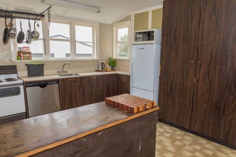 Photo of property in 406 Kumeti Road, Dannevirke, 4972