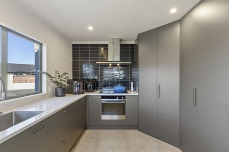 Photo of property in 76a Smart Road, Glen Avon, New Plymouth, 4312