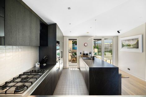 Photo of property in 55e Kent Street, Queenstown, 9300