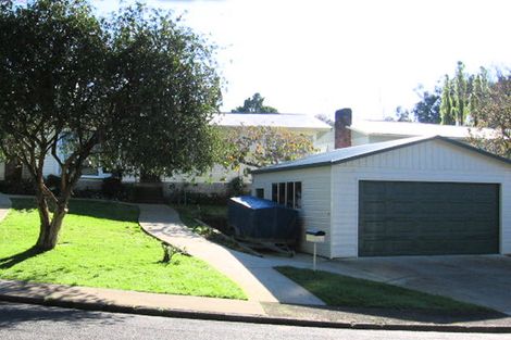 Photo of property in 7 Mariana Place, Glen Eden, Auckland, 0602