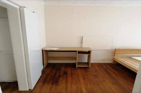 Photo of property in 103 Cascades Road, Pakuranga Heights, Auckland, 2010