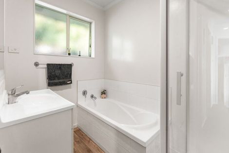 Photo of property in 11b Albert Street, Pukekohe, 2120