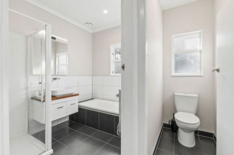 Photo of property in 1 Smart Terrace, Saint Johns Hill, Whanganui, 4500