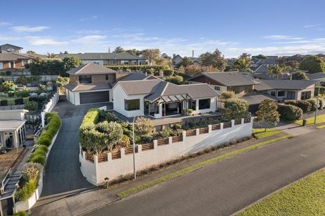 Photo of property in 4 Kororako Grove, Whalers Gate, New Plymouth, 4310