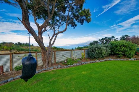 Photo of property in 92 Churchill Street, Kaikoura, 7300