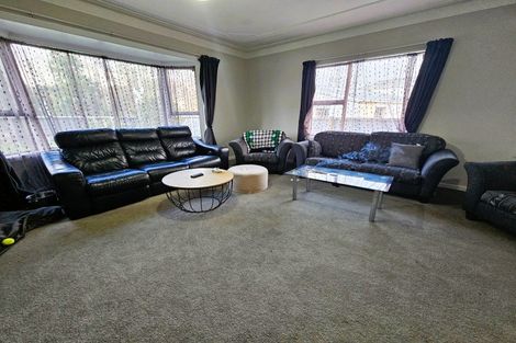 Photo of property in 4 Main Road, Clinton, 9534