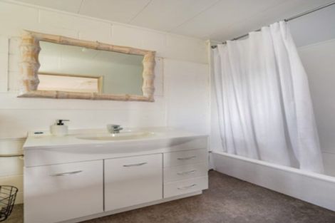 Photo of property in 95 Lakeview Terrace, Lake Hawea, 9382