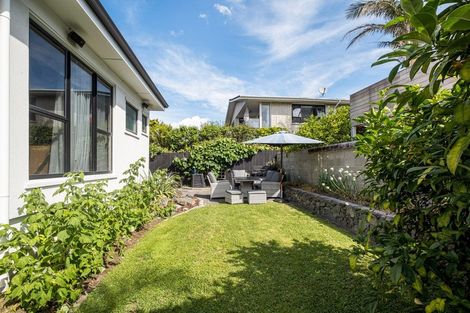 Photo of property in 130a Oceanview Road, Mount Maunganui, 3116