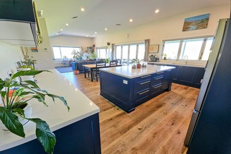 Photo of property in 33 Oriwa Lane, Levin, 5571