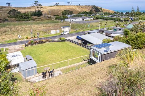Photo of property in 95 Mowhanau Drive, Kai Iwi, Wanganui, 4574