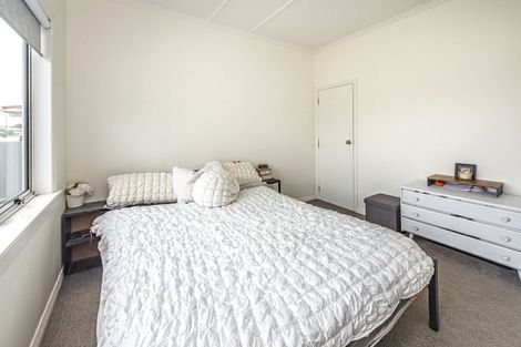 Photo of property in 200 Puriri Street, Castlecliff, Whanganui, 4501