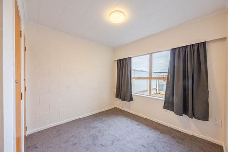 Photo of property in 2/17 Ranfurly Street, Tamatea, Napier, 4112