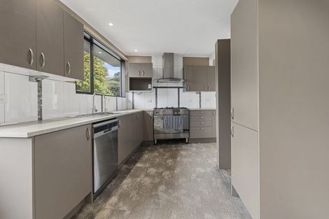 Photo of property in 174 Huatoki Street, Upper Vogeltown, New Plymouth, 4310