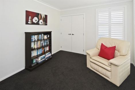 Photo of property in 9 Jack Rise, Grandview Heights, Hamilton, 3200