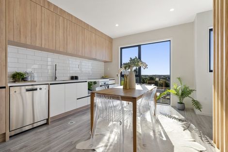 Photo of property in 5 Impatiens Lane, Massey, Auckland, 0614