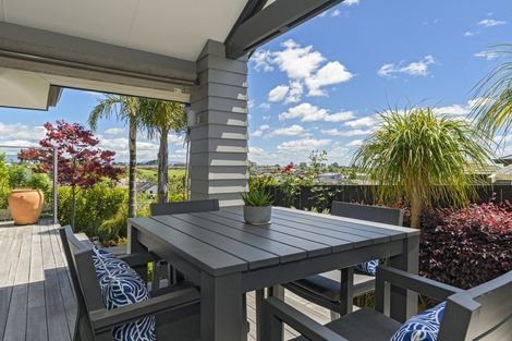 Photo of property in 48 Hawkridge Heights, Bethlehem, Tauranga, 3110