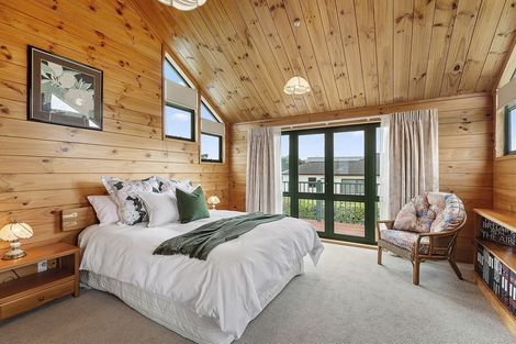 Photo of property in 19 The Masthead, Whitby, Porirua, 5024