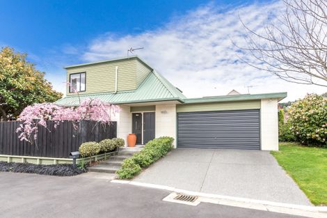 Photo of property in 8 Herbs Place, Cashmere, Christchurch, 8022