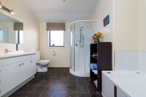 Photo of property in 16 Sanderlane Drive, Motueka, 7120
