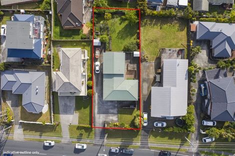 Photo of property in 92 Sunset Road, Unsworth Heights, Auckland, 0632
