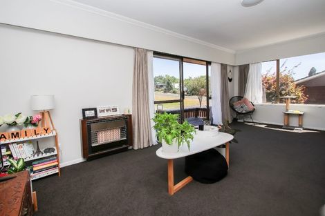 Photo of property in 3a Phoenix Place, Dinsdale, Hamilton, 3204