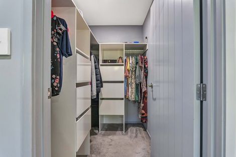 Photo of property in 2 Frederick Place, Whalers Gate, New Plymouth, 4310