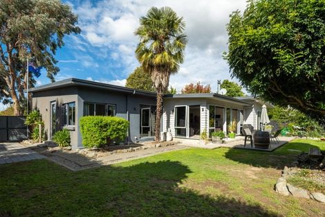 Photo of property in 13 Hammerichs Road, Rapaura, Blenheim, 7272