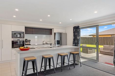 Photo of property in 52 Newman Road, Rolleston, 7614