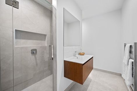 Photo of property in 2 Odlin Lane, Red Beach, 0932