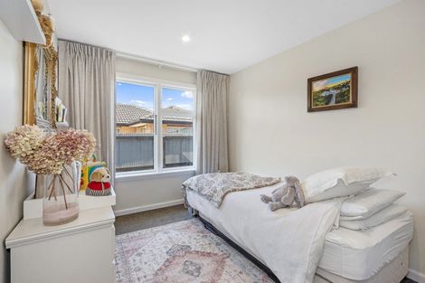 Photo of property in 1/2 Moreland Avenue, Papanui, Christchurch, 8053