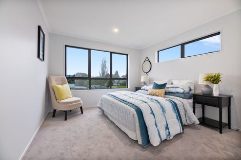 Photo of property in 6 Ambrosia Avenue, Henderson, 0612