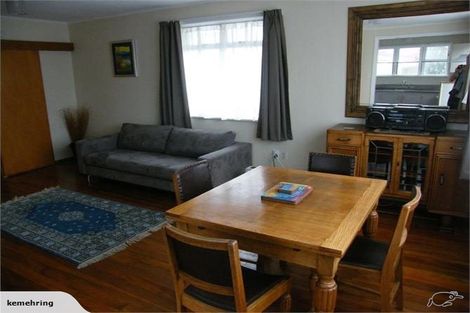Photo of property in 168 Molesworth Street, New Plymouth, 4312