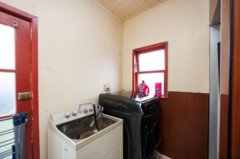 Photo of property in 80 Willoughby Street, Halcombe, Feilding, 4779