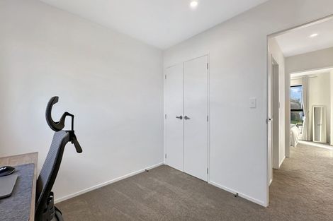 Photo of property in 4/17 Rewarewa Road, Te Atatu Peninsula, Auckland, 0610