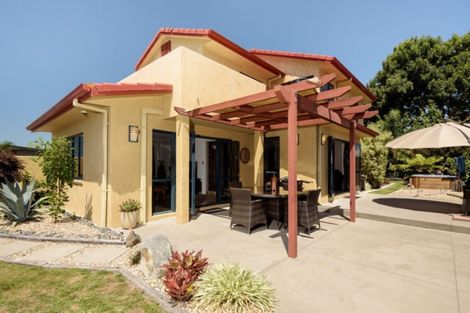 Photo of property in 102 Merriman Place, Pyes Pa, Tauranga, 3112