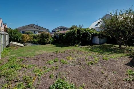 Photo of property in 70 Matipo Street, Riccarton, Christchurch, 8041
