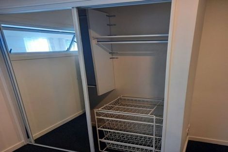 Photo of property in Terrace Heights Apartments, 2a/163 The Terrace, Wellington Central, Wellington, 6011