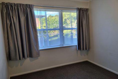 Photo of property in 12 Walpole Avenue, Hillpark, Auckland, 2102