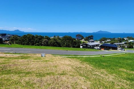 Photo of property in 4 Starlight Place, Langs Beach, 0582