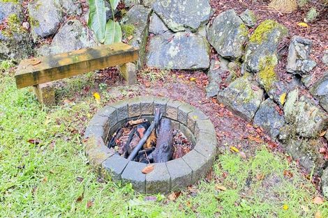 Photo of property in 20c Konini Road, Titirangi, Auckland, 0604